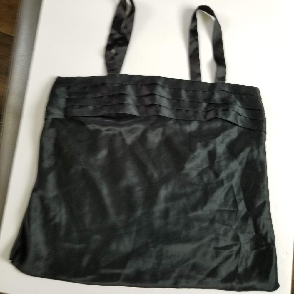 Laura Faye Black Camisole S